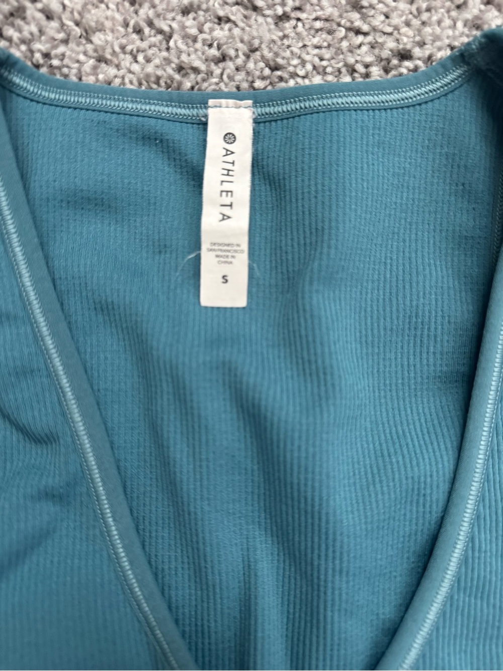 Athleta Aurora Seamless Teal Ribbed V-Neck Tank Top - Picture 6 of 6